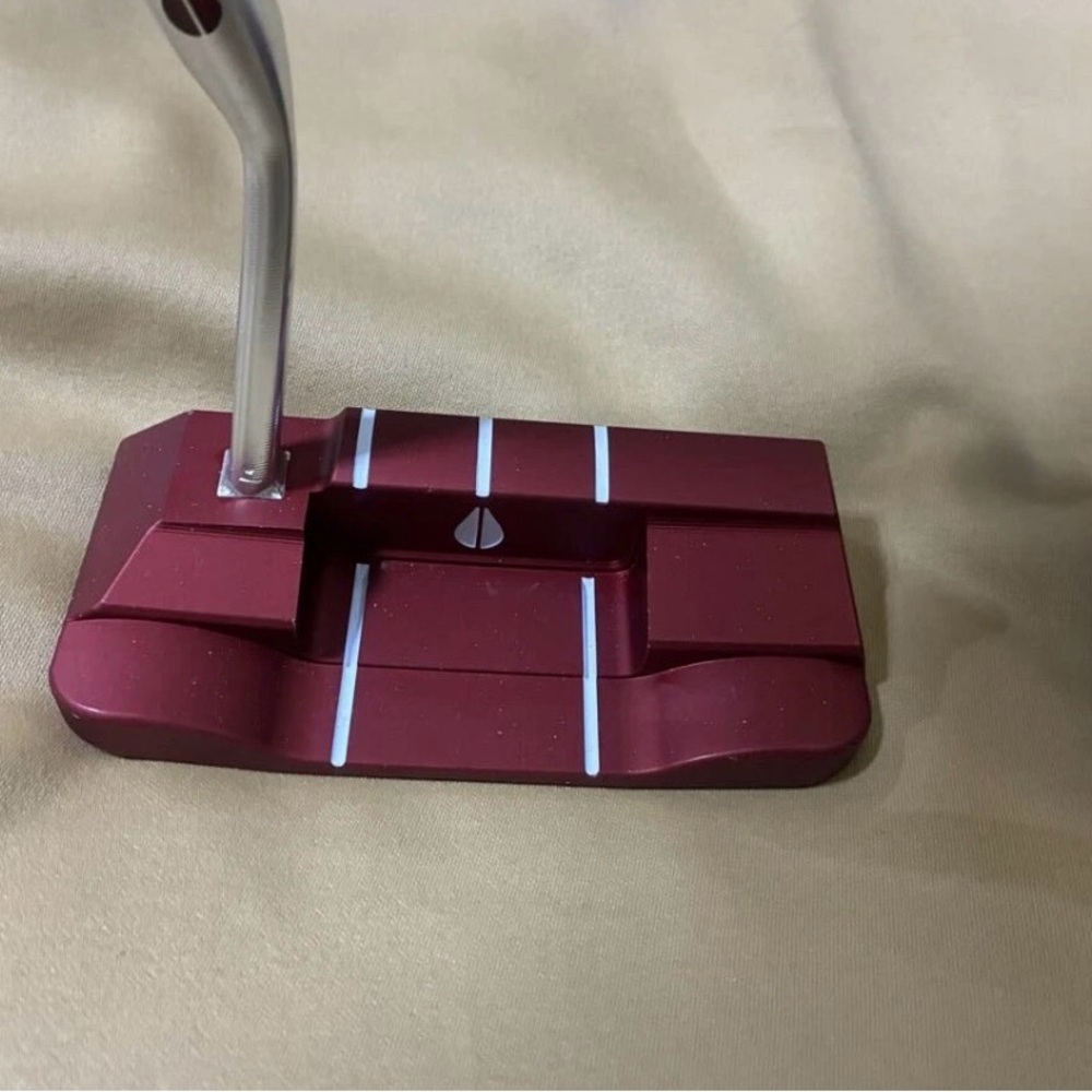 Bloodline freestanding Putter R1-J Red 34In RH